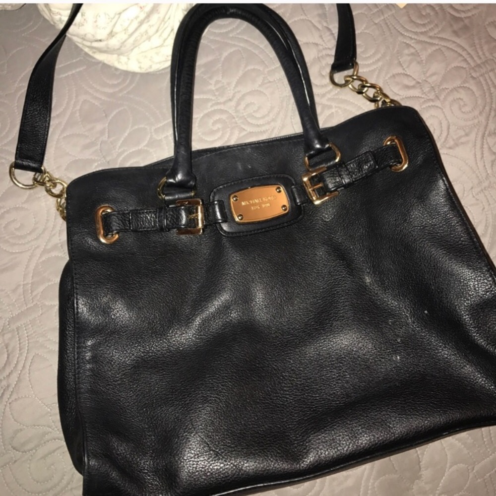Michael Kors leather handbag 👜